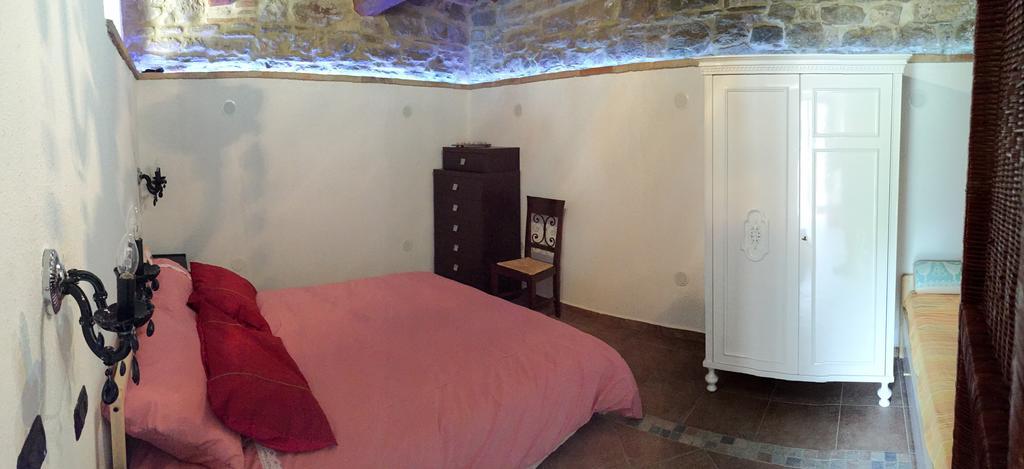 Agriturismo Cailuca Pietralunga  Kamer foto